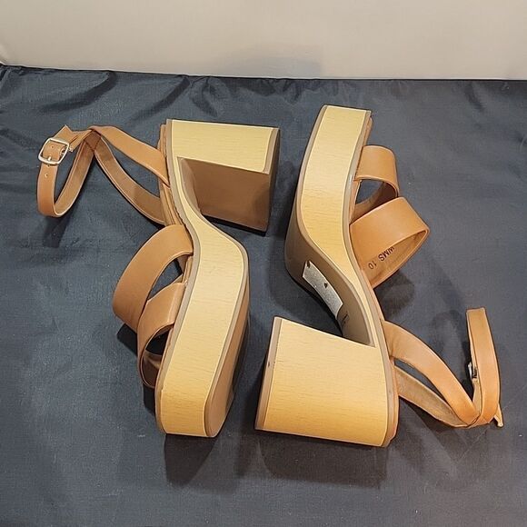 BRAND NEW REPORT WMS ZUES BLOCK HEEL DOUBLE STRAP ADJUSTABLE BUCKLE SANDAL - Picture 11 of 15